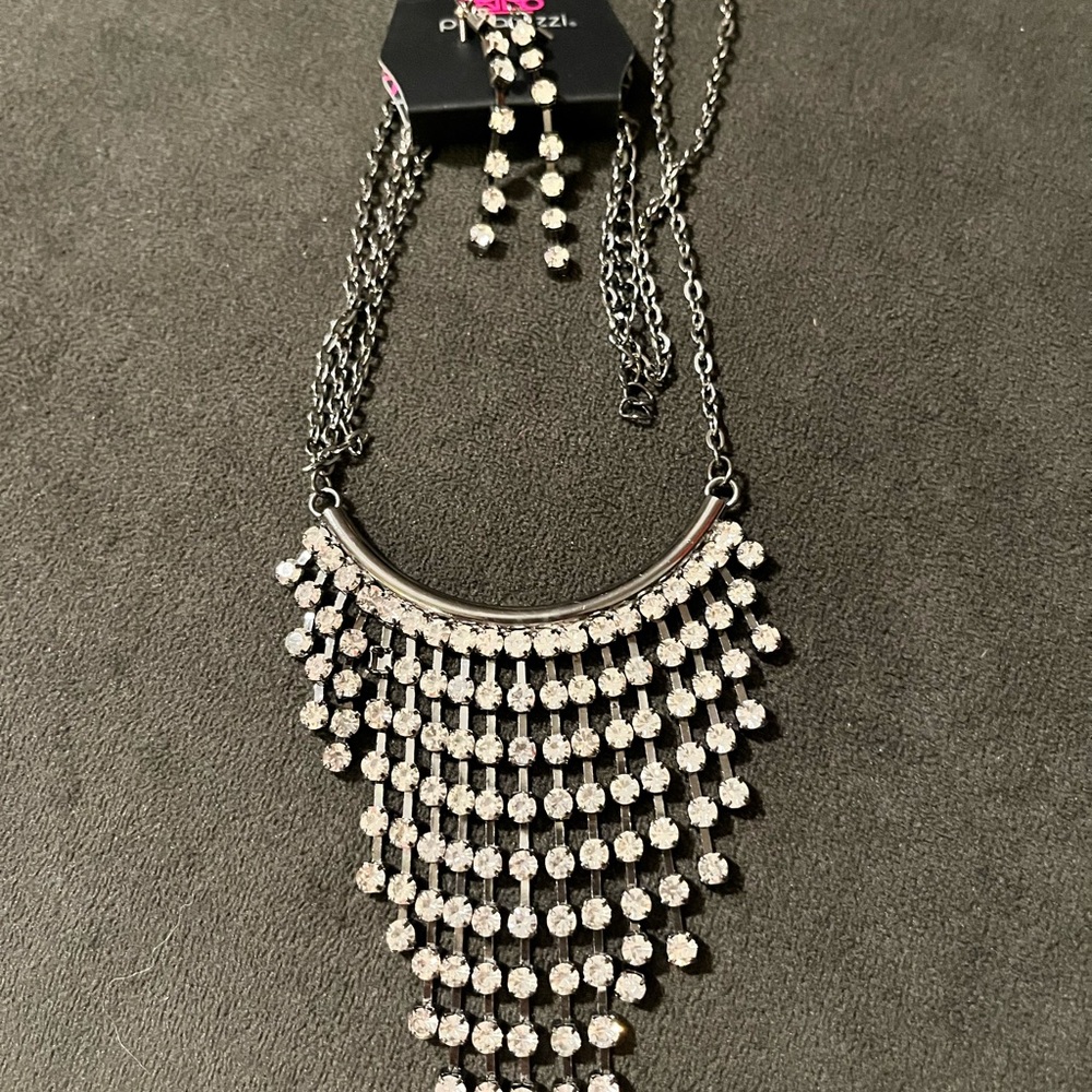 Paparazzi Silver Necklace with White Accents